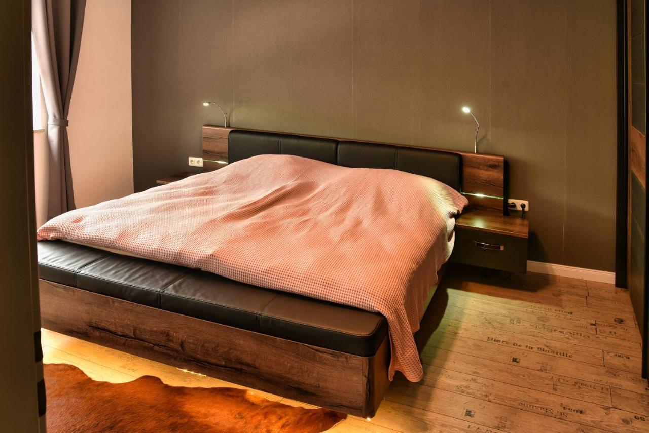 Ferienwohnung Landsknecht フォルカッハ エクステリア 写真